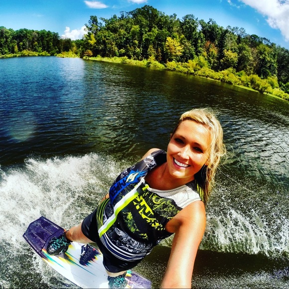 Meet The Posh Ambassador! - Picture 4 of 8